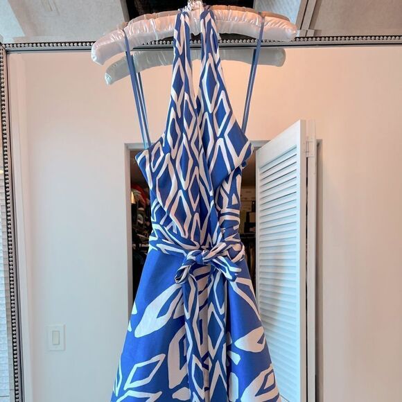 NWT Diane Avon Furstenberg AMELIA HALTER WRAP DRESS IKAT PRINT Sz 2 - Picture 4 of 5